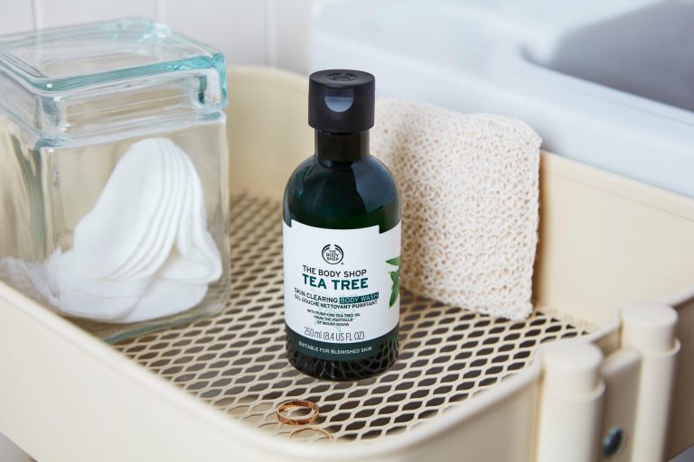 Tea Tree – Larës Trupi për Pastrimin e Lëkurës thumbnail 2